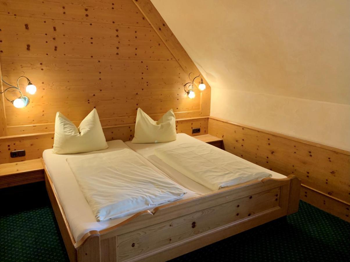 Gasthof Hartl Zum Unterwirt Turkenfeld Extérieur photo